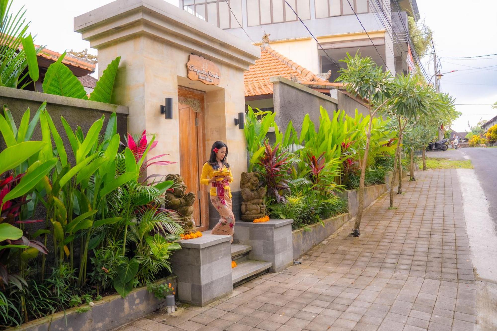 Cempaka Kembar Guest House Убуд Экстерьер фото